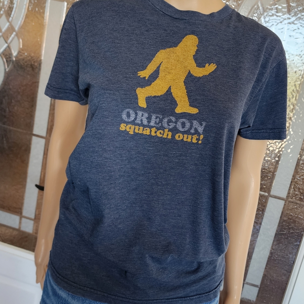 SASQUATCH TRADING POST TEE SZ Sm